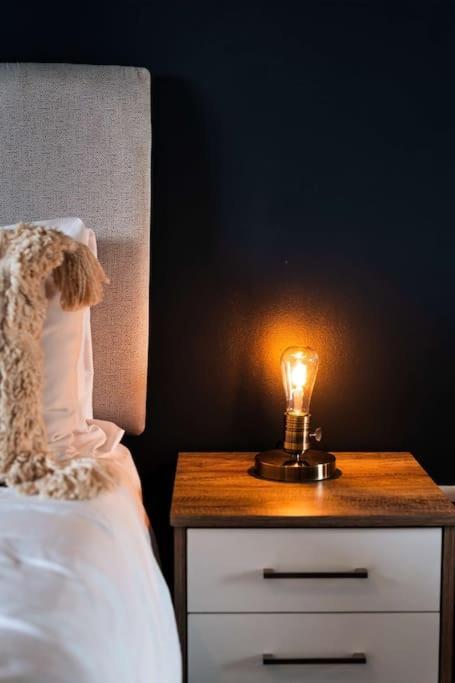 Central Maidstone Contractor Flat Eksteriør bilde